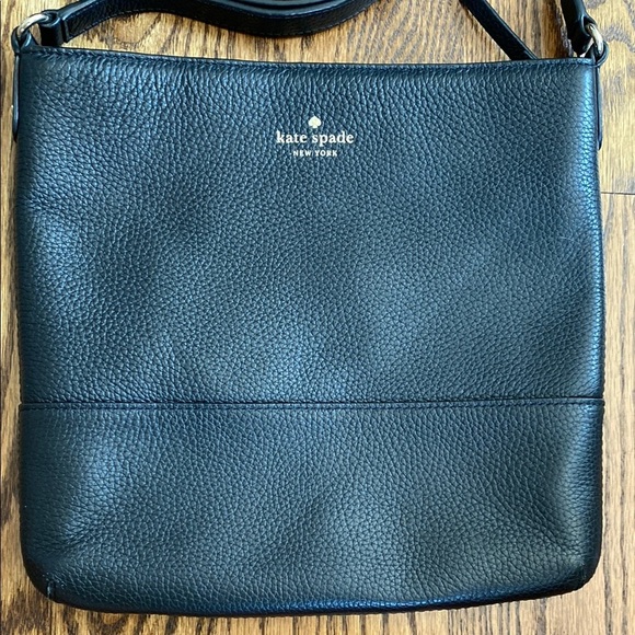 Kate Spade Southport Avenue Cora Crossbody Bag Black, excellent condition - Picture 2 of 14